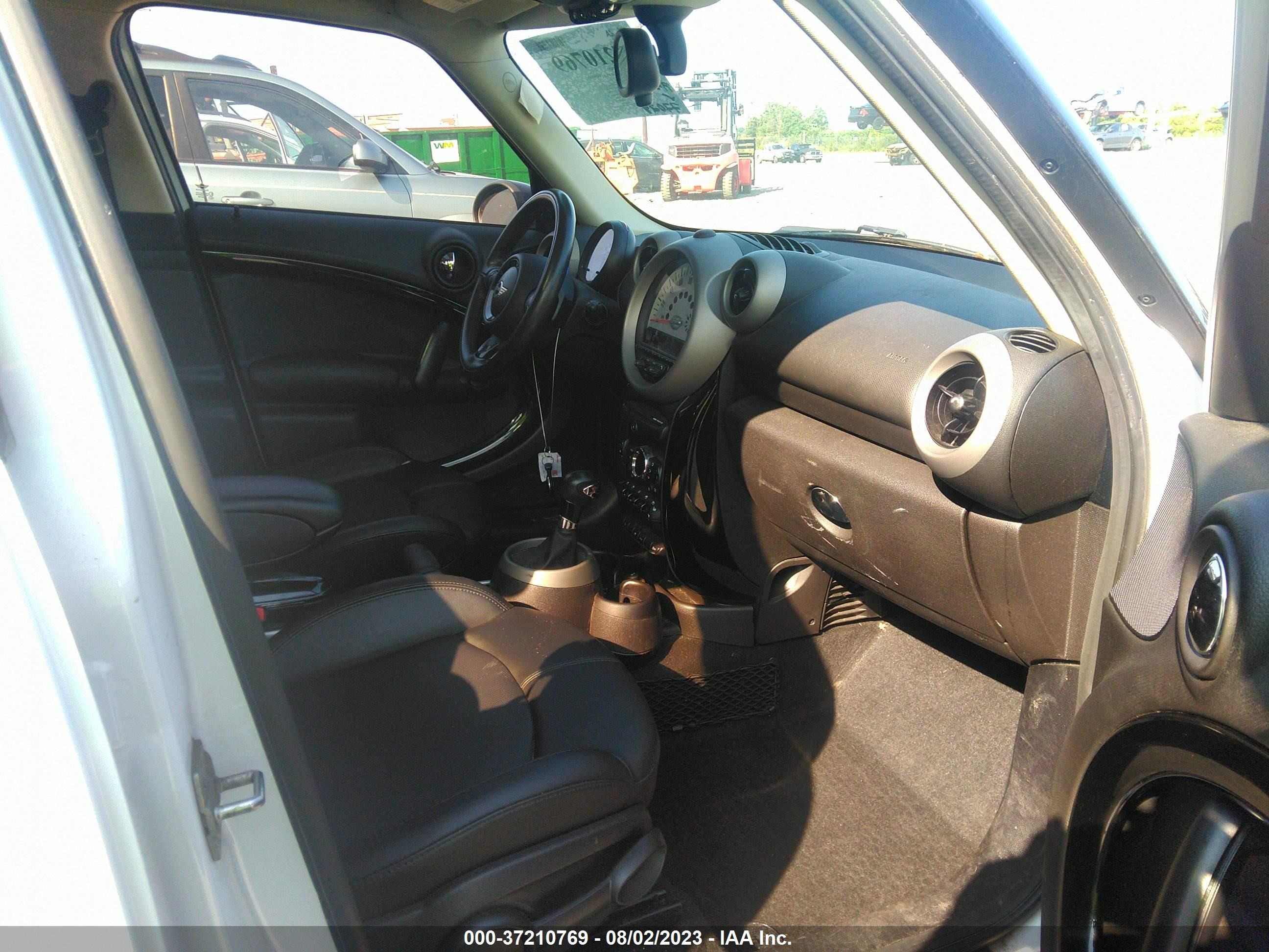 Photo 4 VIN: WMWZC5C55CWL56882 - MINI COUNTRYMAN 