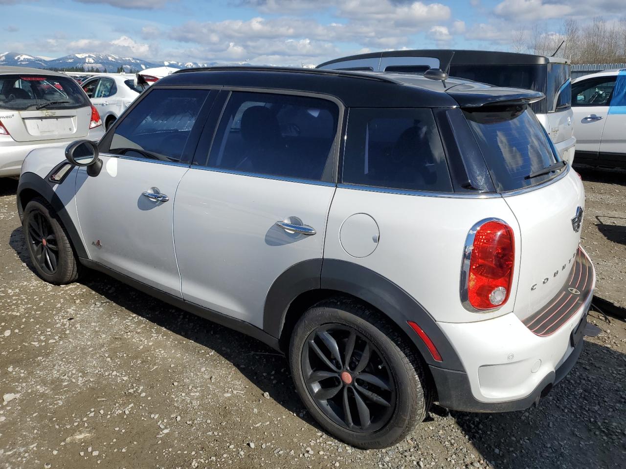 Photo 1 VIN: WMWZC5C55EWP37232 - MINI COOPER 