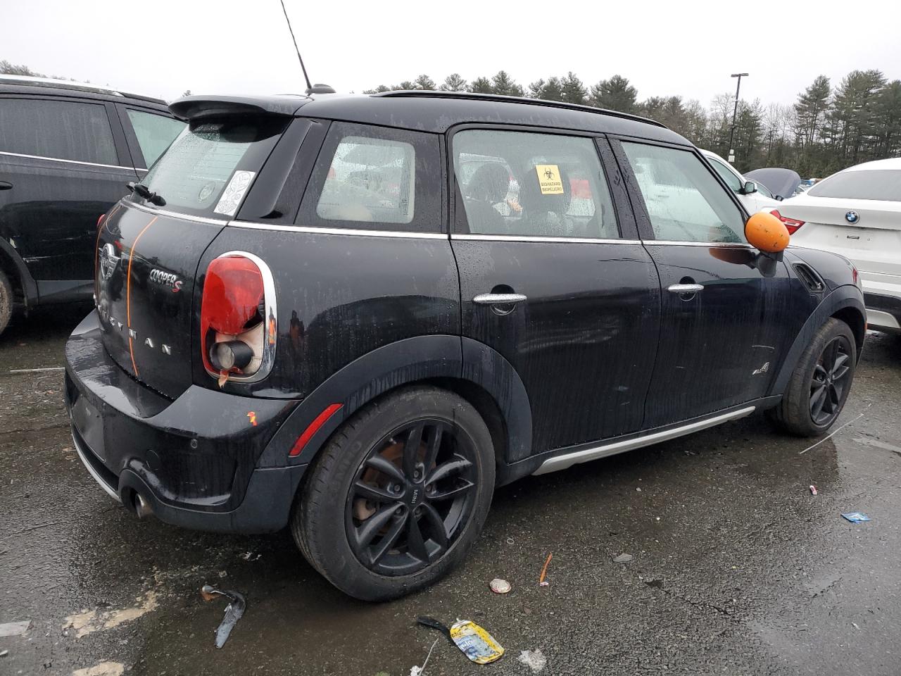 Photo 3 VIN: WMWZC5C56GWU04203 - MINI COOPER 