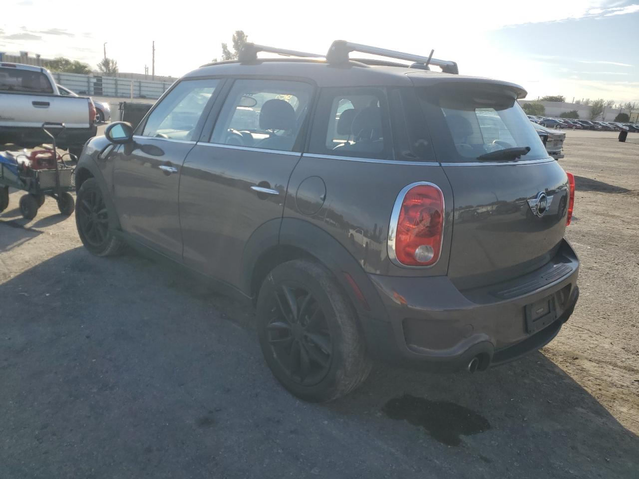 Photo 1 VIN: WMWZC5C59EWP39047 - MINI COOPER 