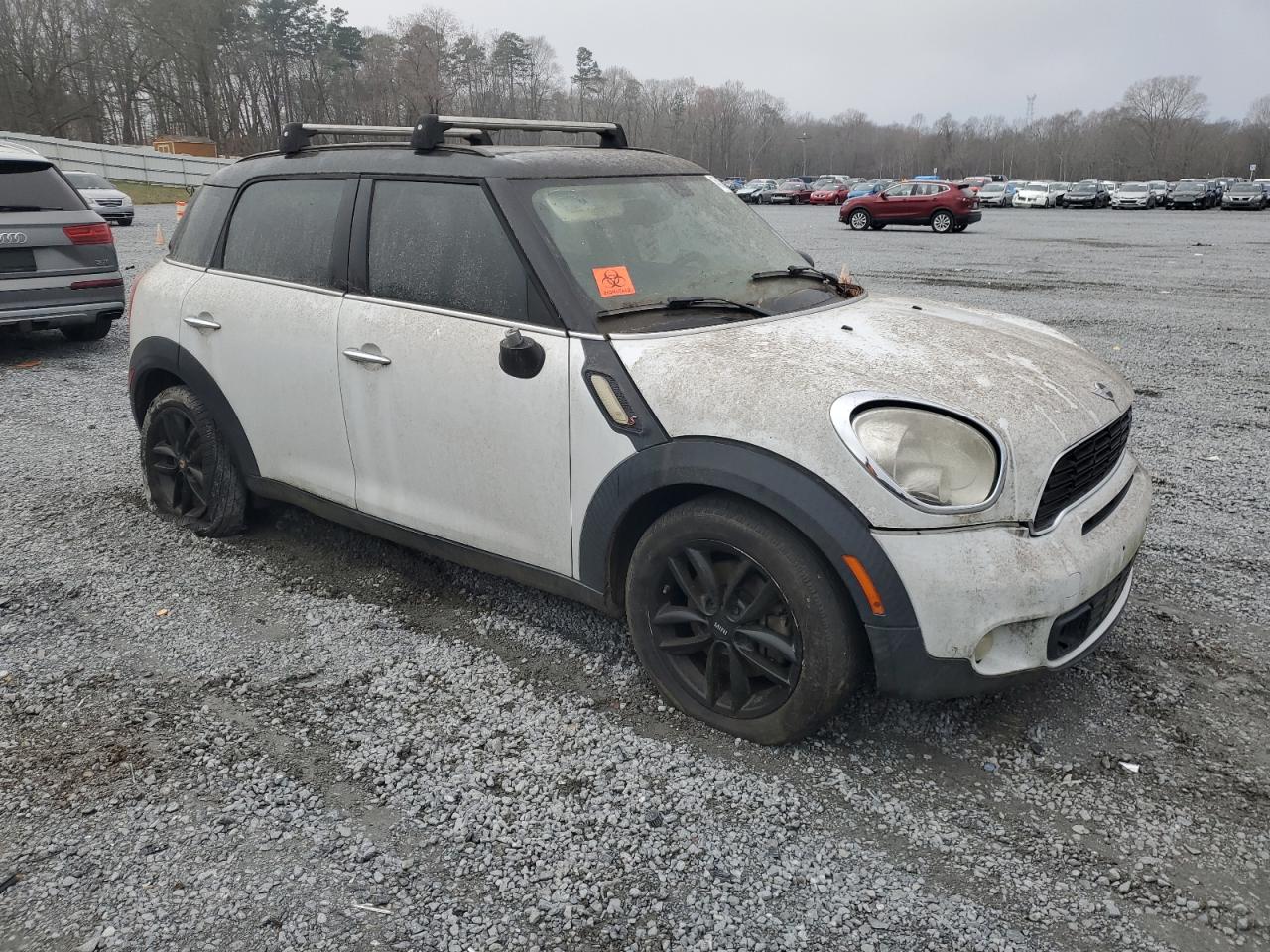 Photo 3 VIN: WMWZC5C59EWP41221 - MINI COOPER 