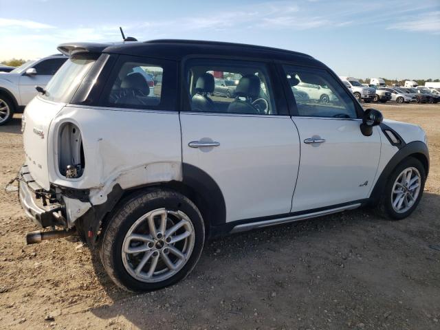 Photo 2 VIN: WMWZC5C5XGWU00459 - MINI COOPER 