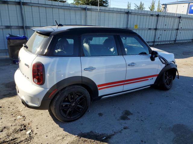 Photo 2 VIN: WMWZC5C5XGWU04592 - MINI COOPER 