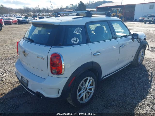 Photo 3 VIN: WMWZC5C5XGWU22011 - MINI COUNTRYMAN 