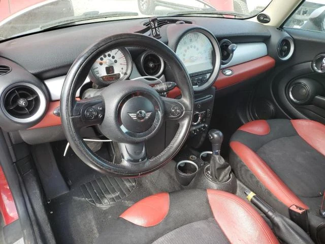 Photo 7 VIN: WMWZF3C50BTY00049 - MINI COOPER CLU 