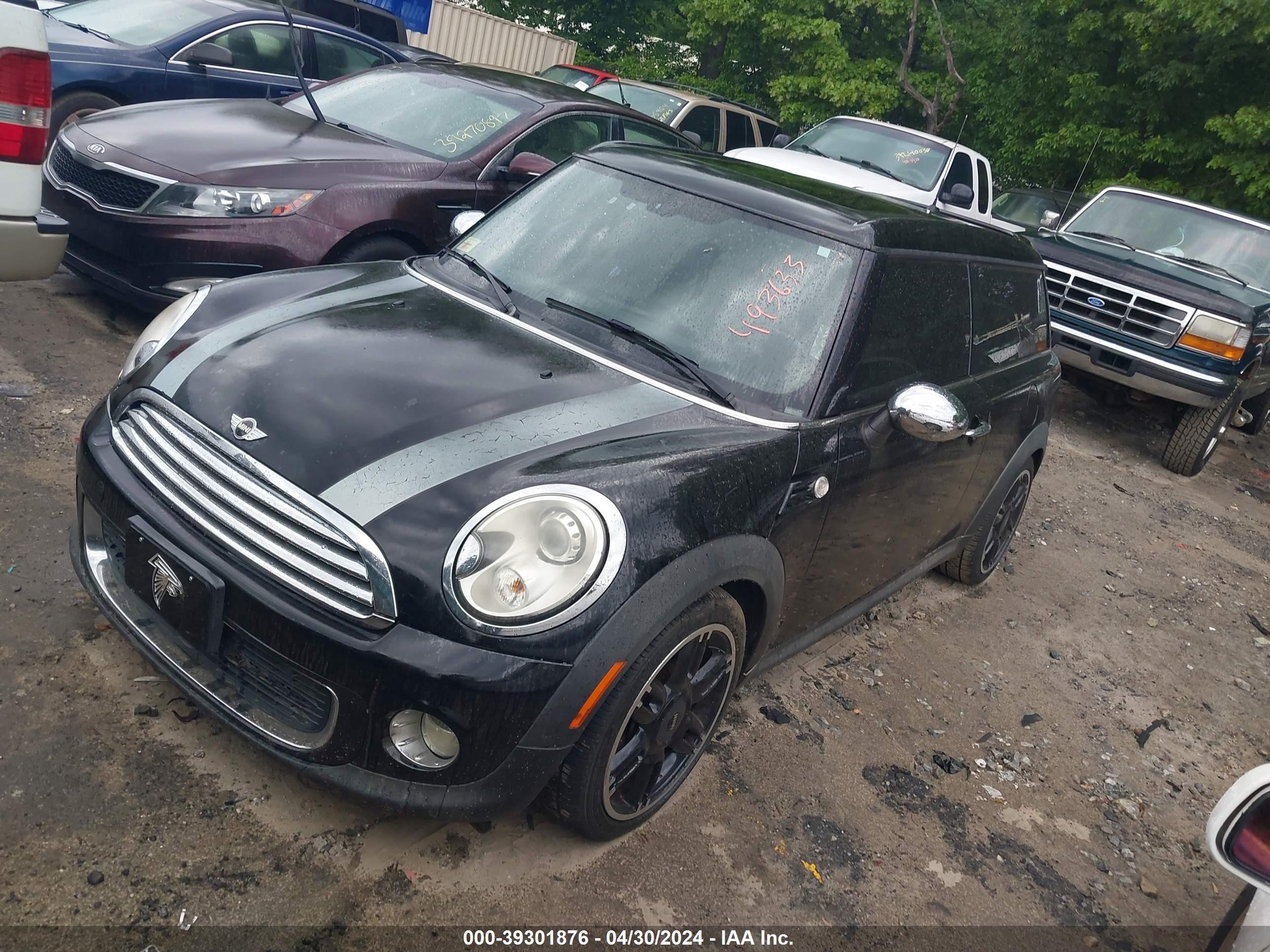 Photo 1 VIN: WMWZF3C50ET493633 - MINI CLUBMAN 