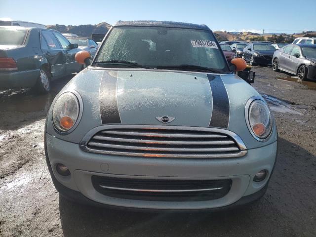 Photo 4 VIN: WMWZF3C51DT491405 - MINI COOPER CLU 