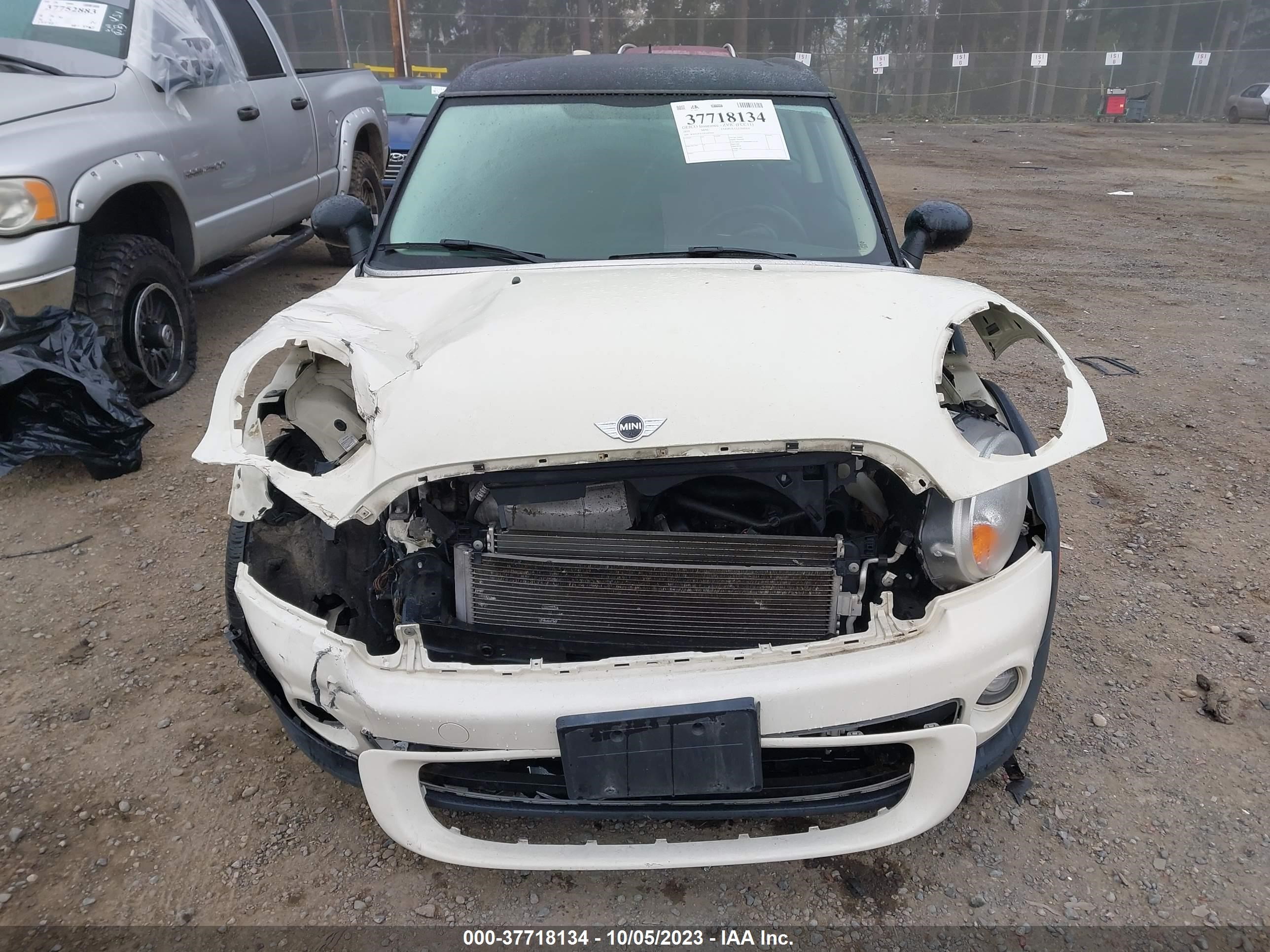 Photo 11 VIN: WMWZF3C52ET493066 - MINI CLUBMAN 