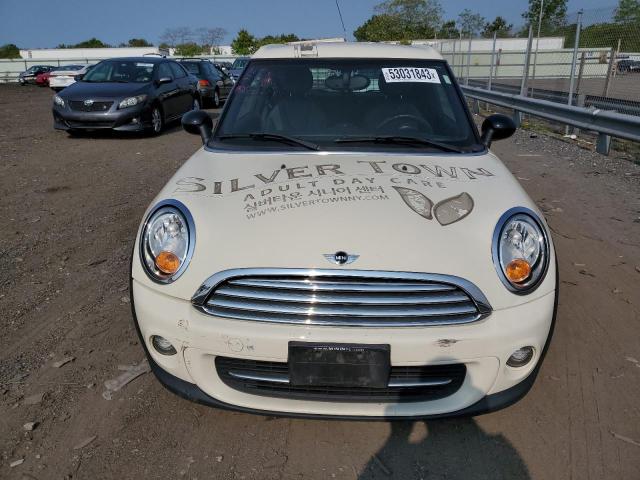 Photo 4 VIN: WMWZF3C53DT490790 - MINI COOPER CLU 