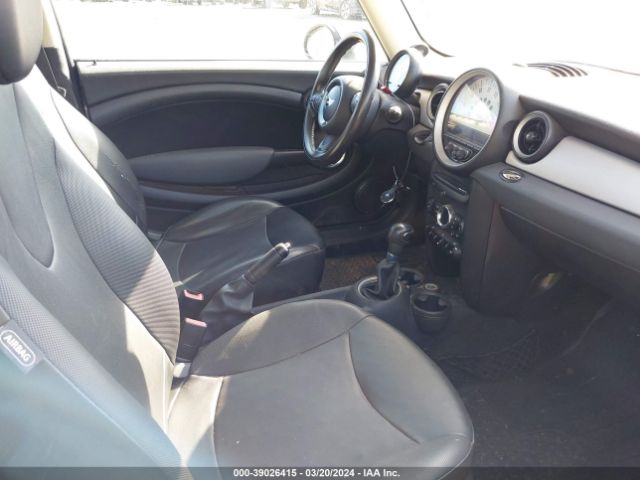 Photo 4 VIN: WMWZF3C56BT187645 - MINI COOPER CLUBMAN 