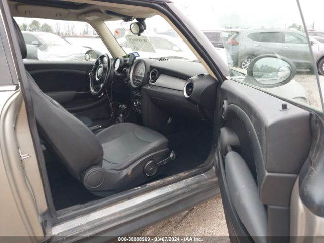 Photo 4 VIN: WMWZF3C58BT188330 - MINI COOPER CLUBMAN 