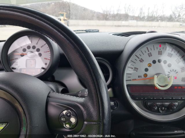 Photo 6 VIN: WMWZF3C59DT490258 - MINI CLUBMAN 