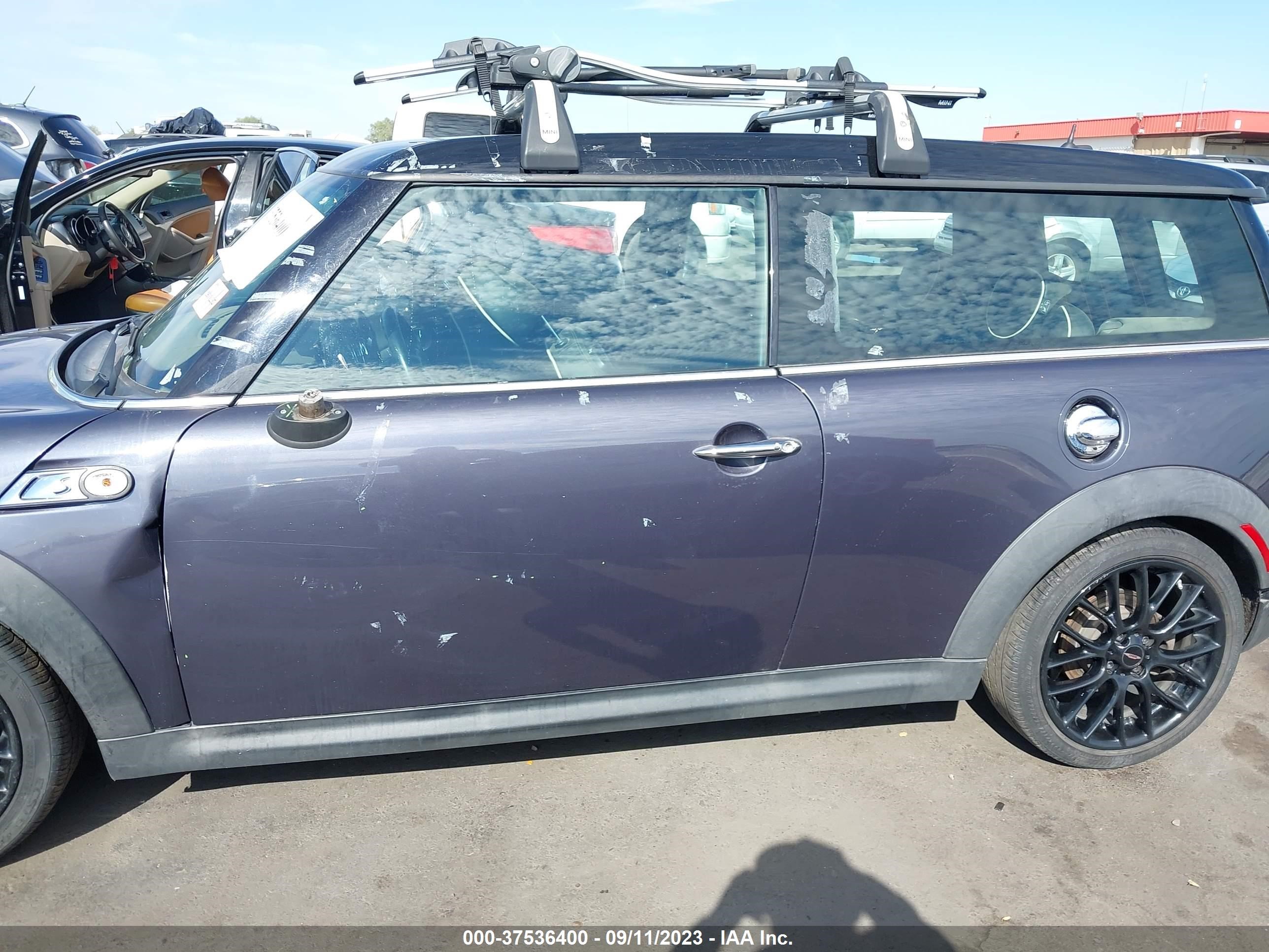 Photo 14 VIN: WMWZG3C50CTY32420 - MINI CLUBMAN 