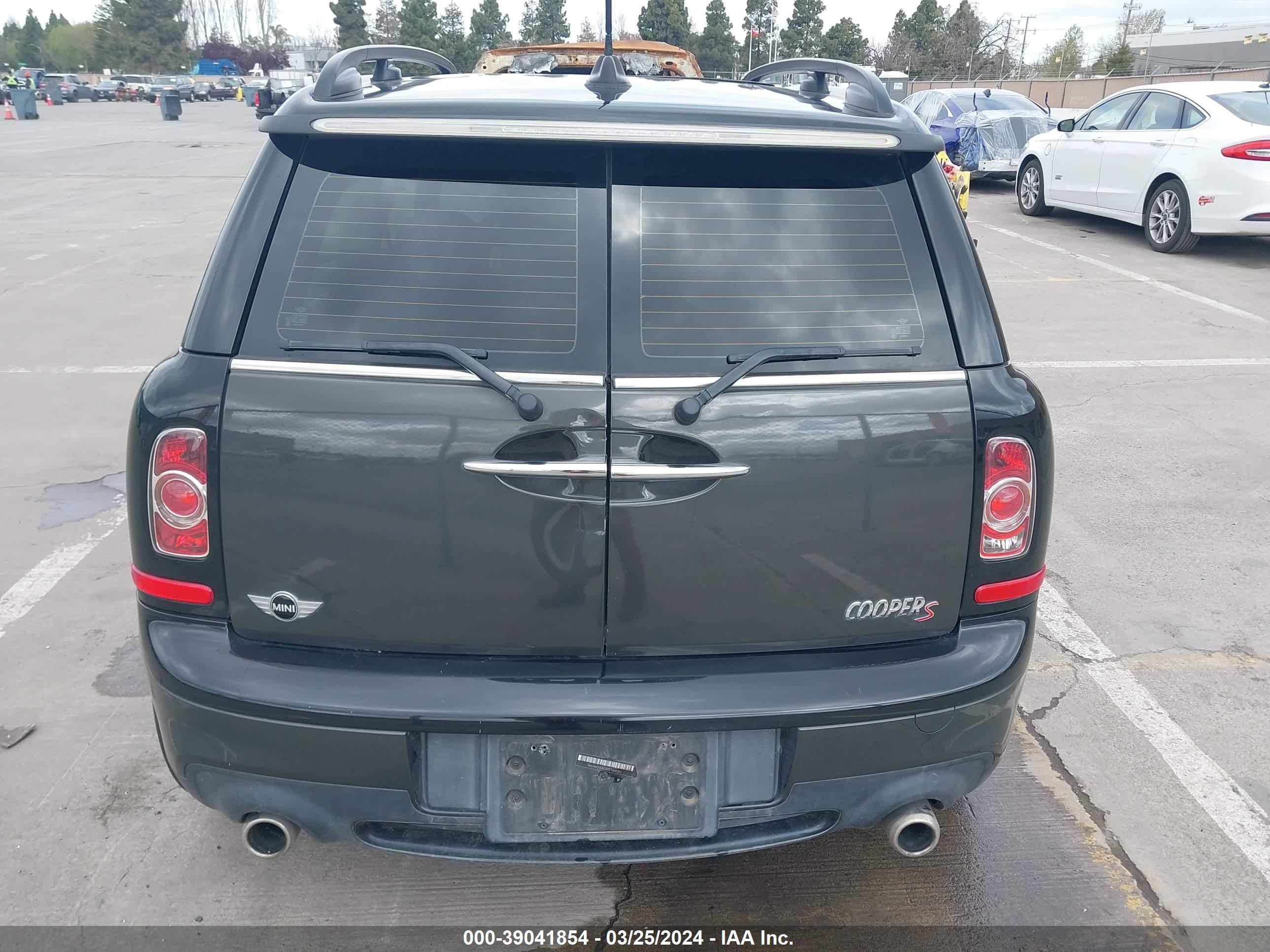 Photo 14 VIN: WMWZG3C50ET800201 - MINI CLUBMAN 