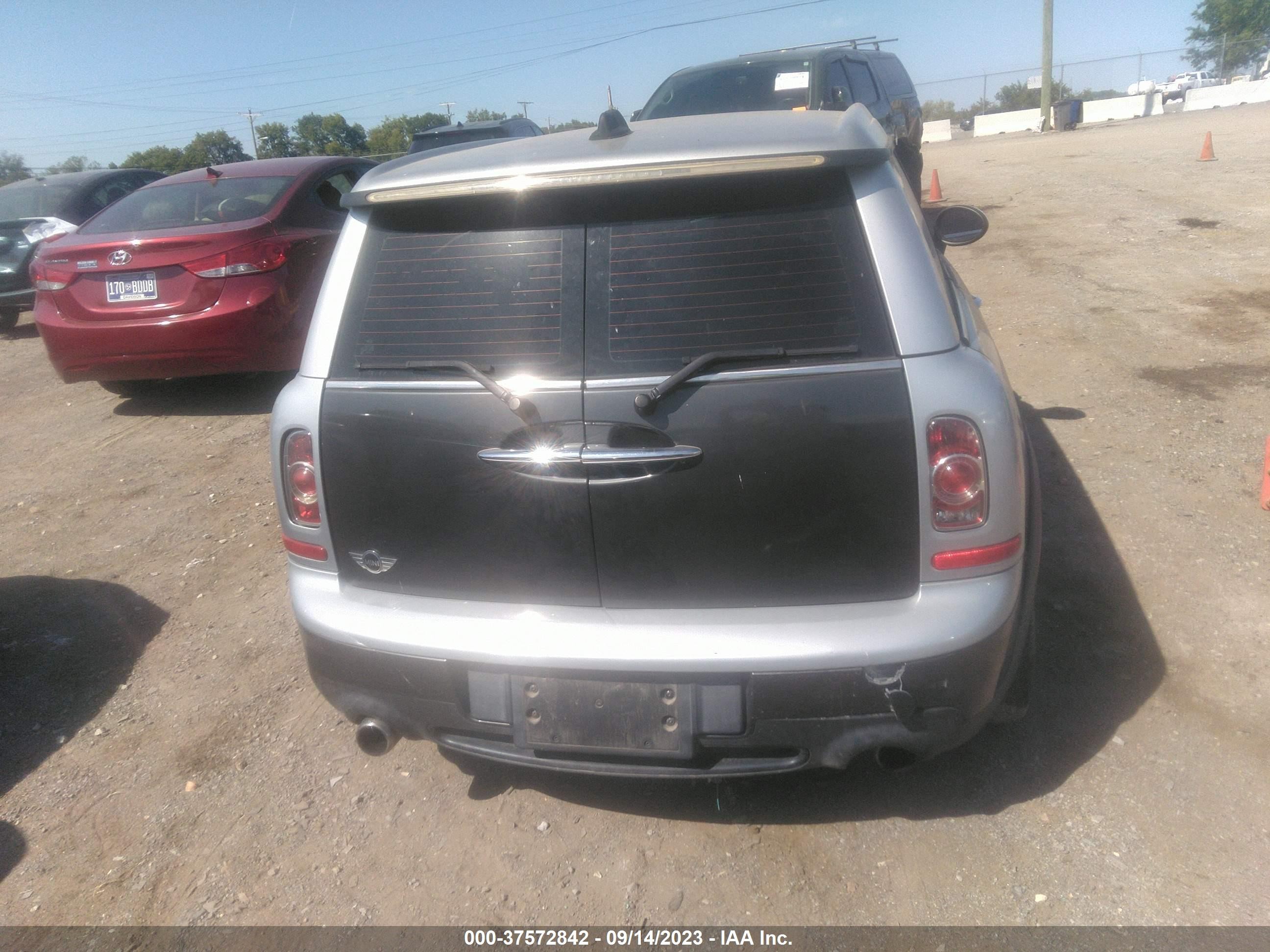 Photo 15 VIN: WMWZG3C52BTY36211 - MINI COOPER CLUBMAN 