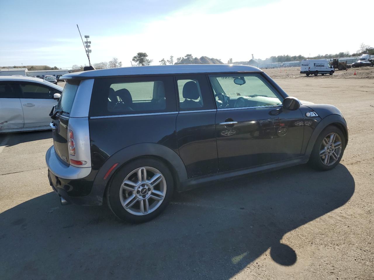 Photo 2 VIN: WMWZG3C52BTY36757 - MINI COOPER 