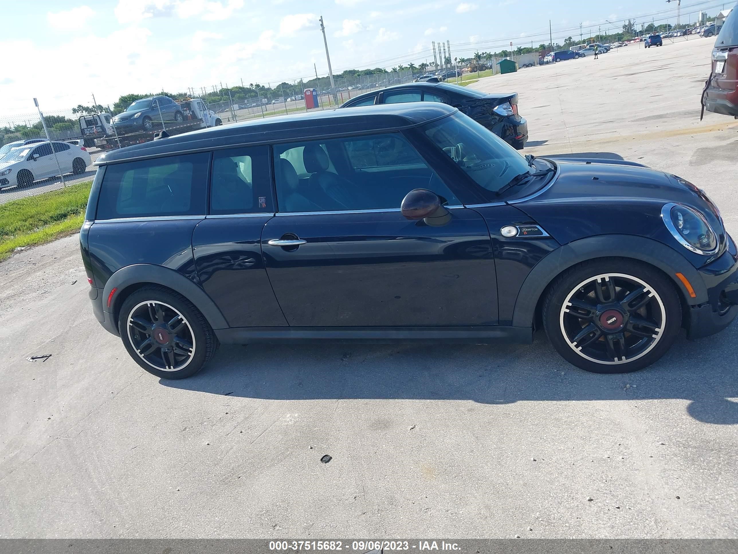 Photo 12 VIN: WMWZG3C52BTY37102 - MINI CLUBMAN 