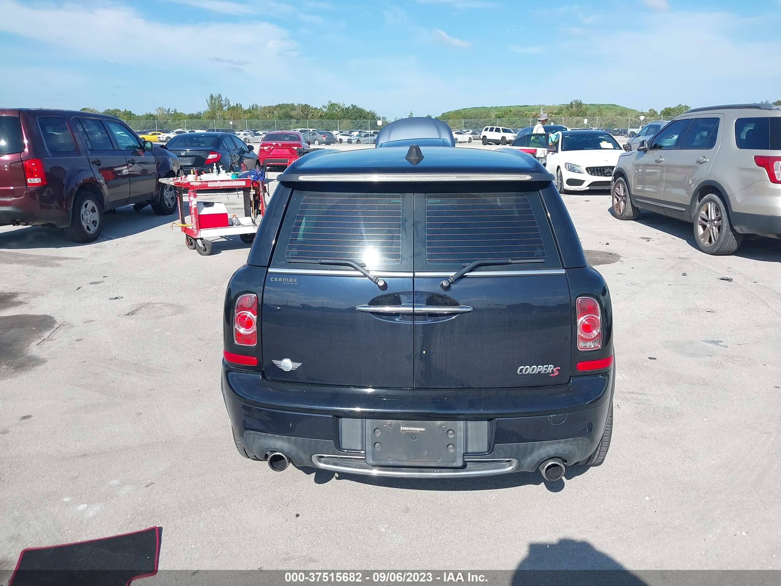 Photo 15 VIN: WMWZG3C52BTY37102 - MINI CLUBMAN 