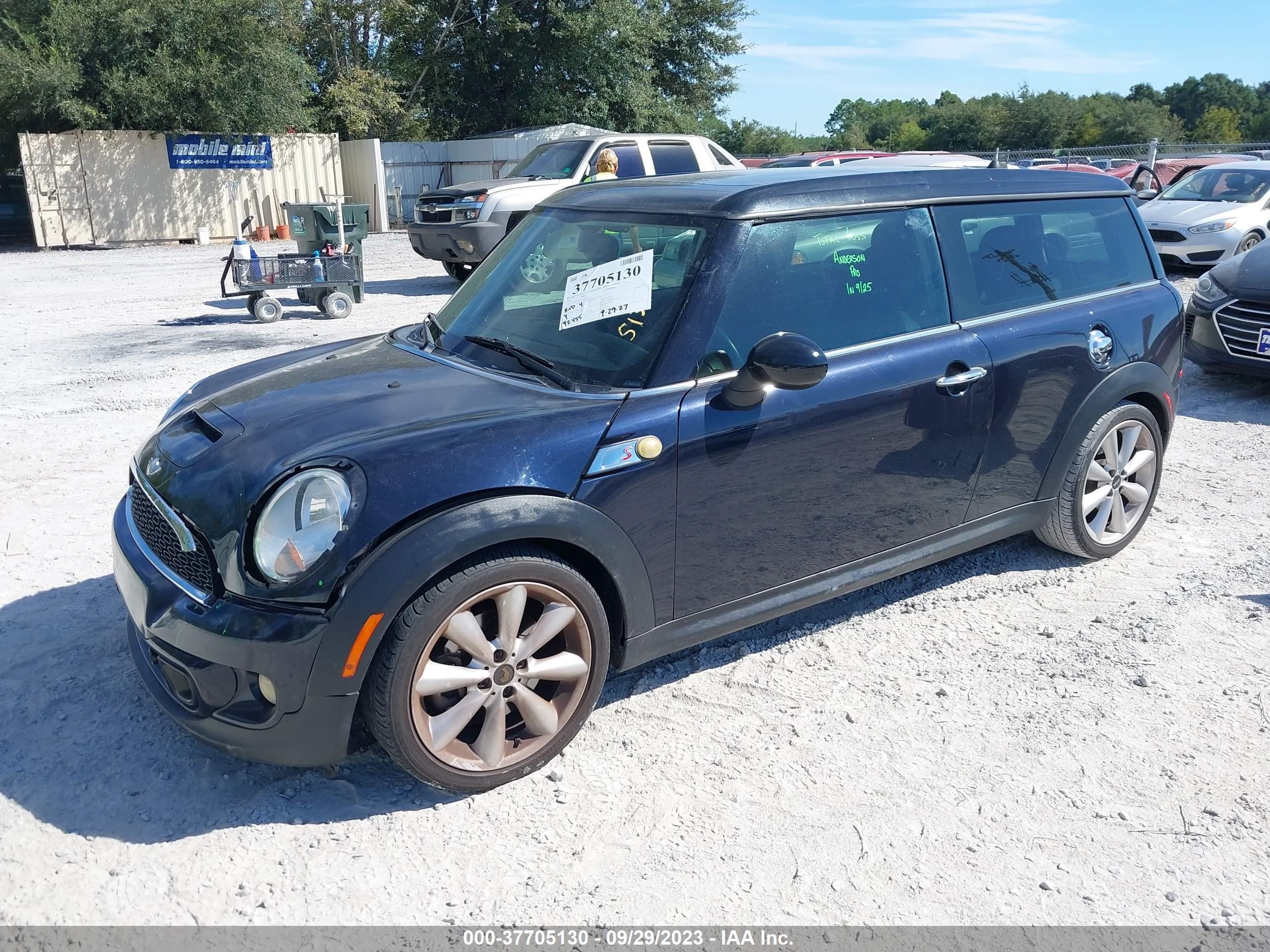 Photo 1 VIN: WMWZG3C58CTY32326 - MINI CLUBMAN 