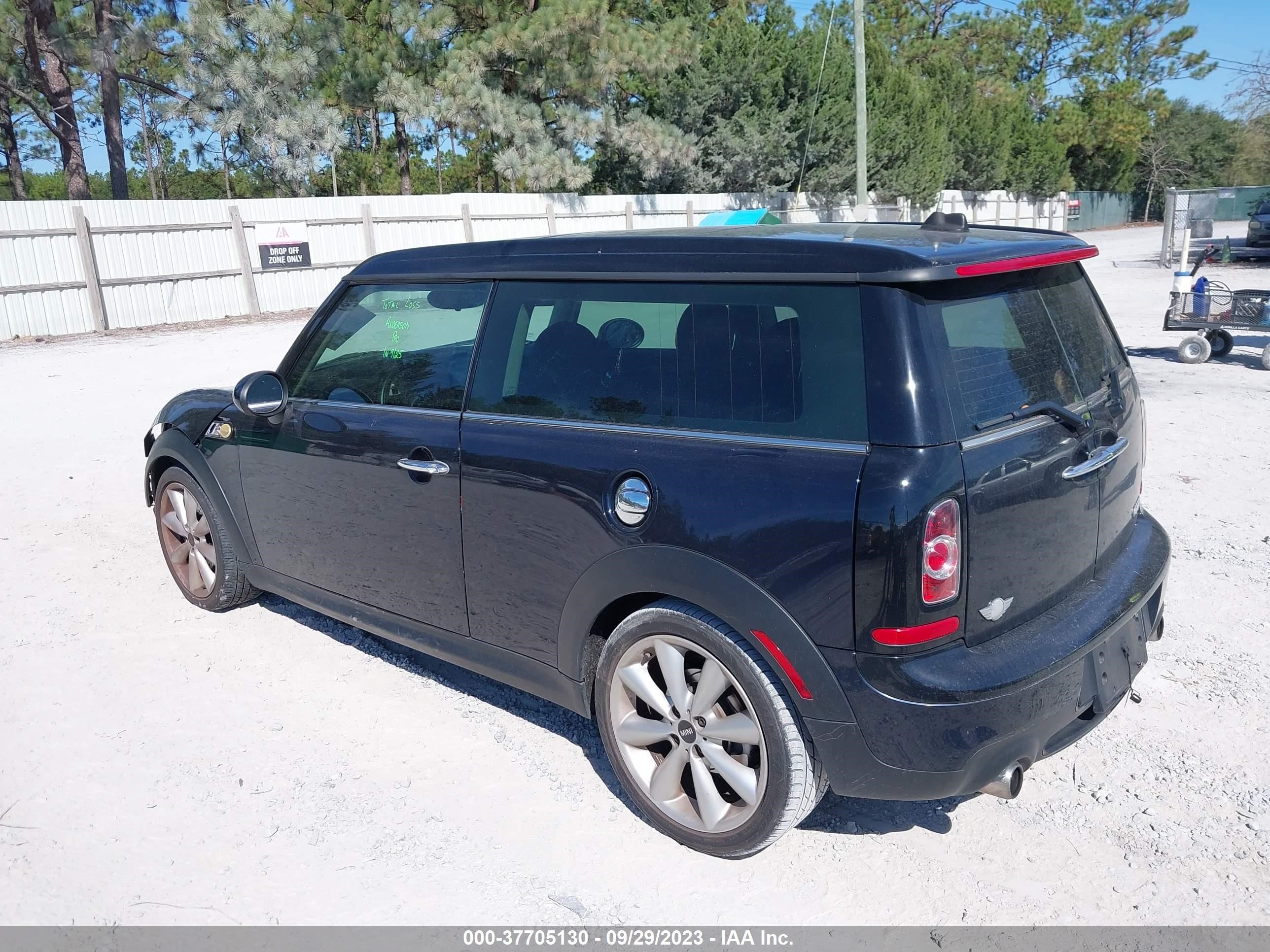 Photo 2 VIN: WMWZG3C58CTY32326 - MINI CLUBMAN 