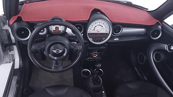 Photo 16 VIN: WMWZN3109BTY77187 - MINI COOPER 