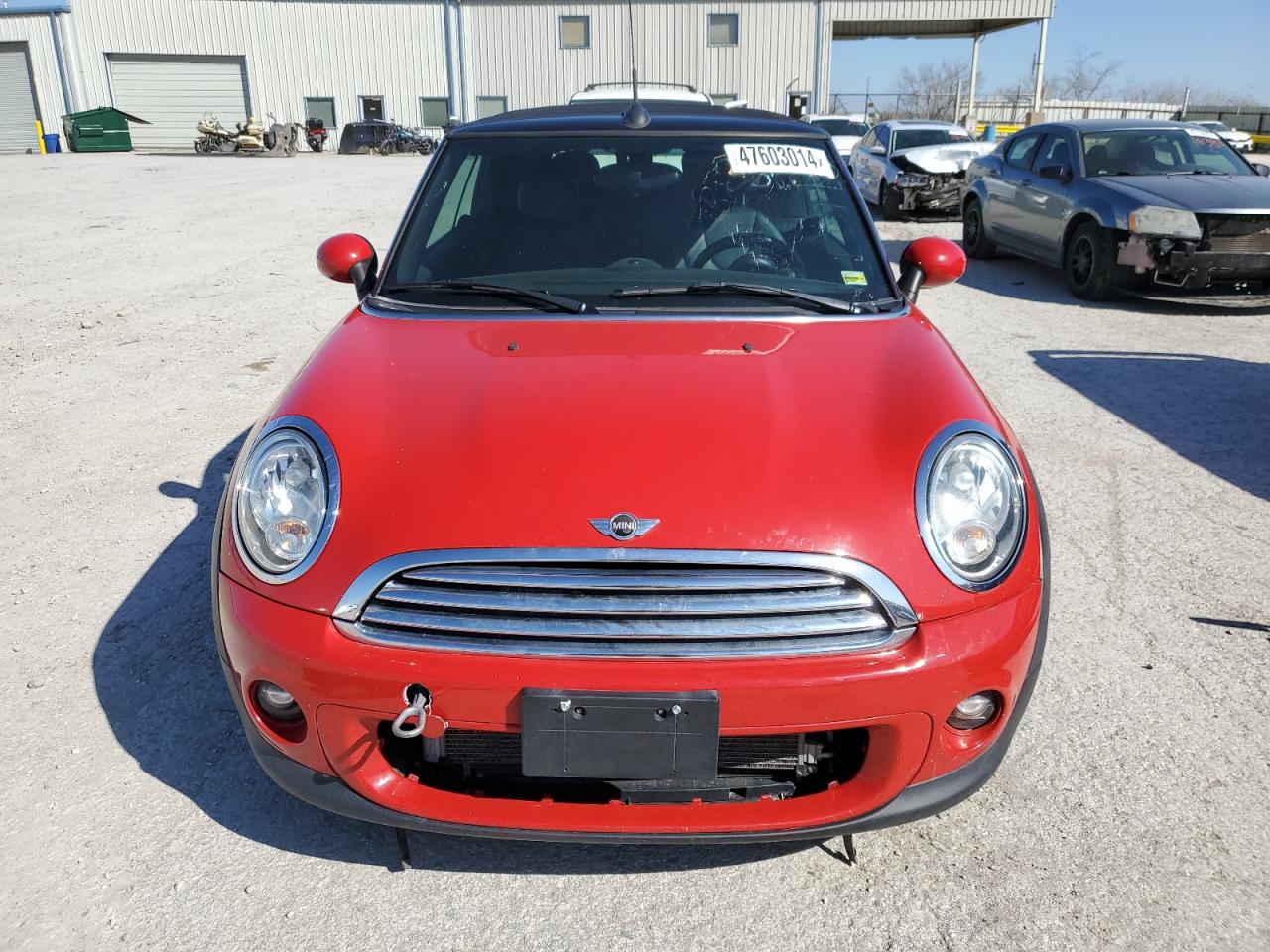 Photo 4 VIN: WMWZN3C50FT861720 - MINI COOPER 