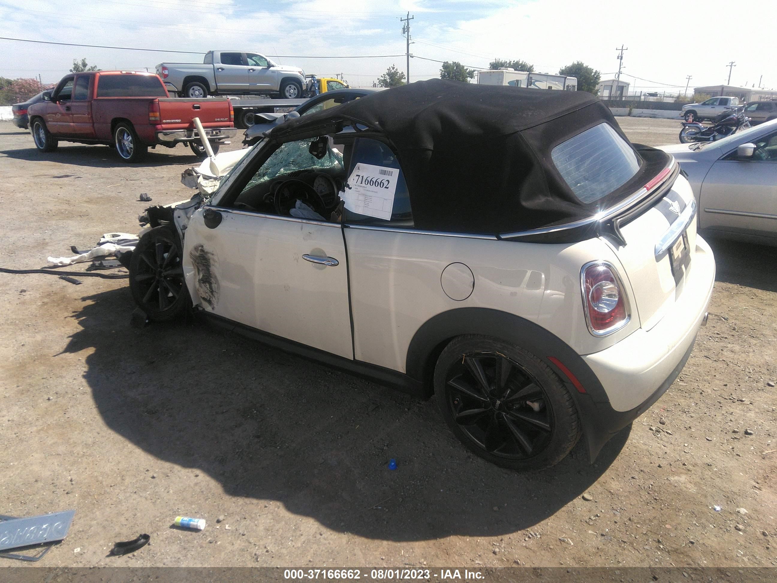 Photo 2 VIN: WMWZN3C54ET861024 - MINI COOPER 