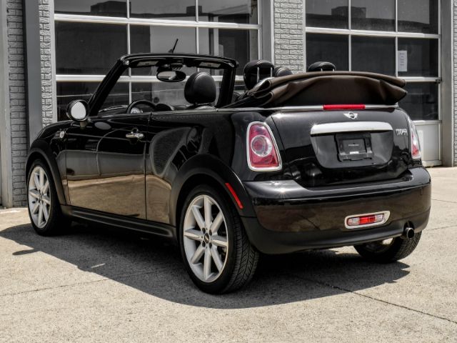 Photo 9 VIN: WMWZN3C56DT135518 - MINI COOPER CONVERTIBLE 