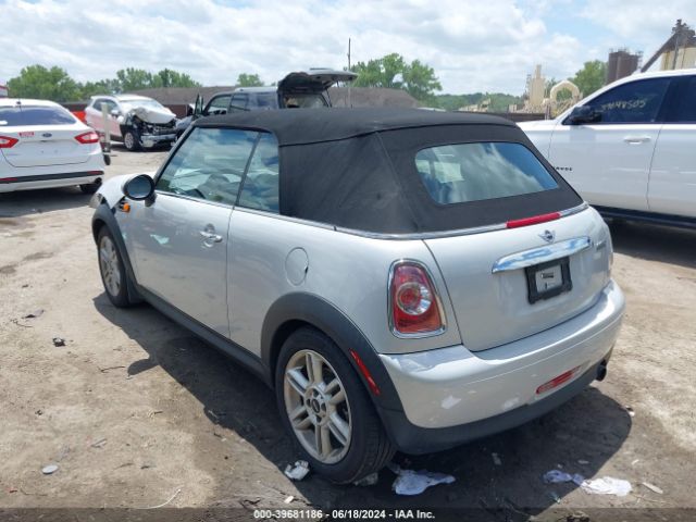 Photo 2 VIN: WMWZN3C57CT134800 - MINI COOPER CONVERTIBLE 