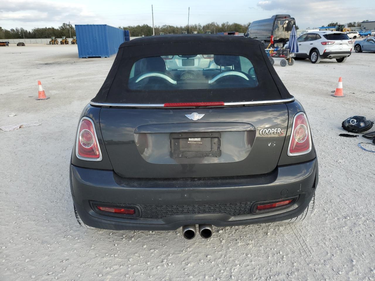 Photo 5 VIN: WMWZP3C52DT297589 - MINI COOPER 