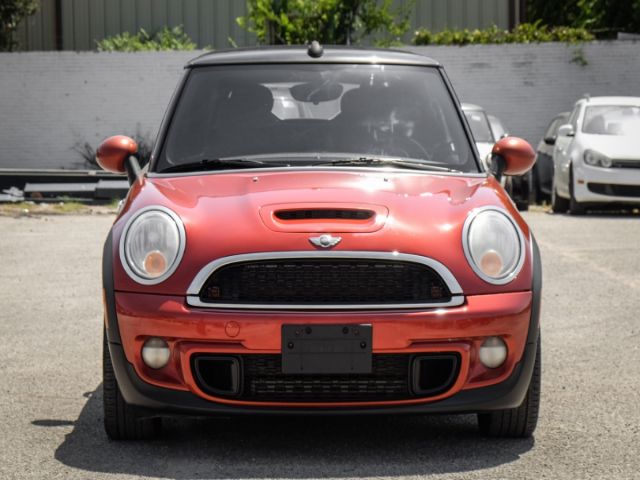 Photo 2 VIN: WMWZP3C53CT250716 - MINI COOPER CONVERTIBLE 