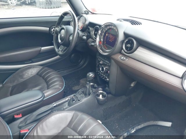 Photo 4 VIN: WMWZP3C54F2A91170 - MINI CONVERTIBLE 