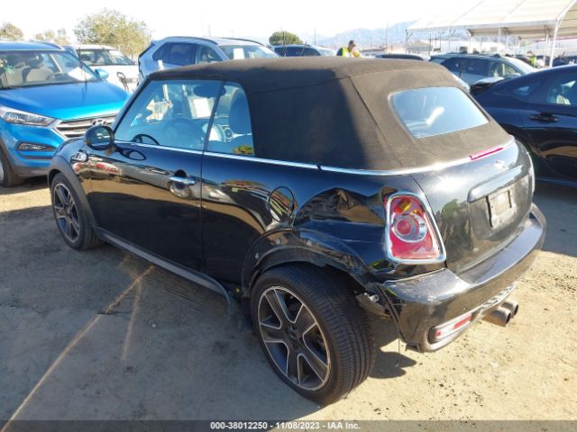 Photo 2 VIN: WMWZP3C55BT296076 - MINI COOPER S 