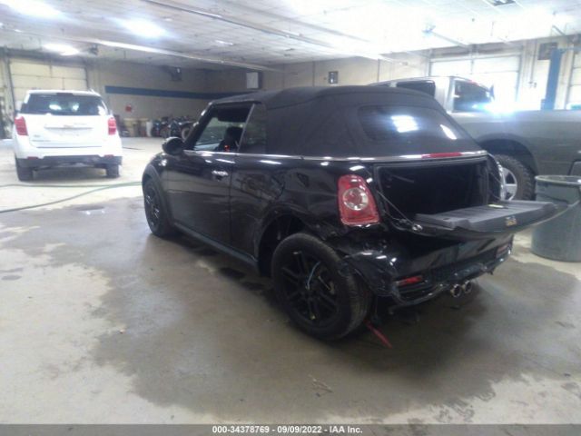 Photo 2 VIN: WMWZP3C55F2A91629 - MINI COOPER CONVERTIBLE 