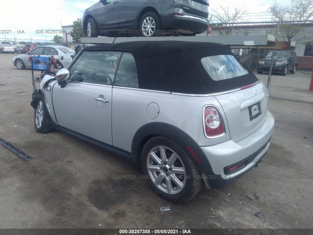 Photo 2 VIN: WMWZP3C58BTX83241 - MINI COOPER CONVERTIBLE 