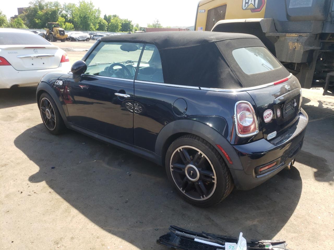 Photo 1 VIN: WMWZP3C58DT705609 - MINI COOPER 