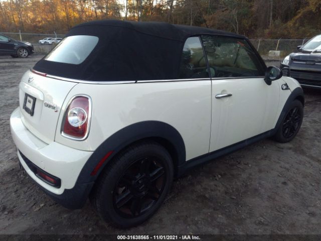 Photo 3 VIN: WMWZP3C58F2A91592 - MINI COOPER CONVERTIBLE 