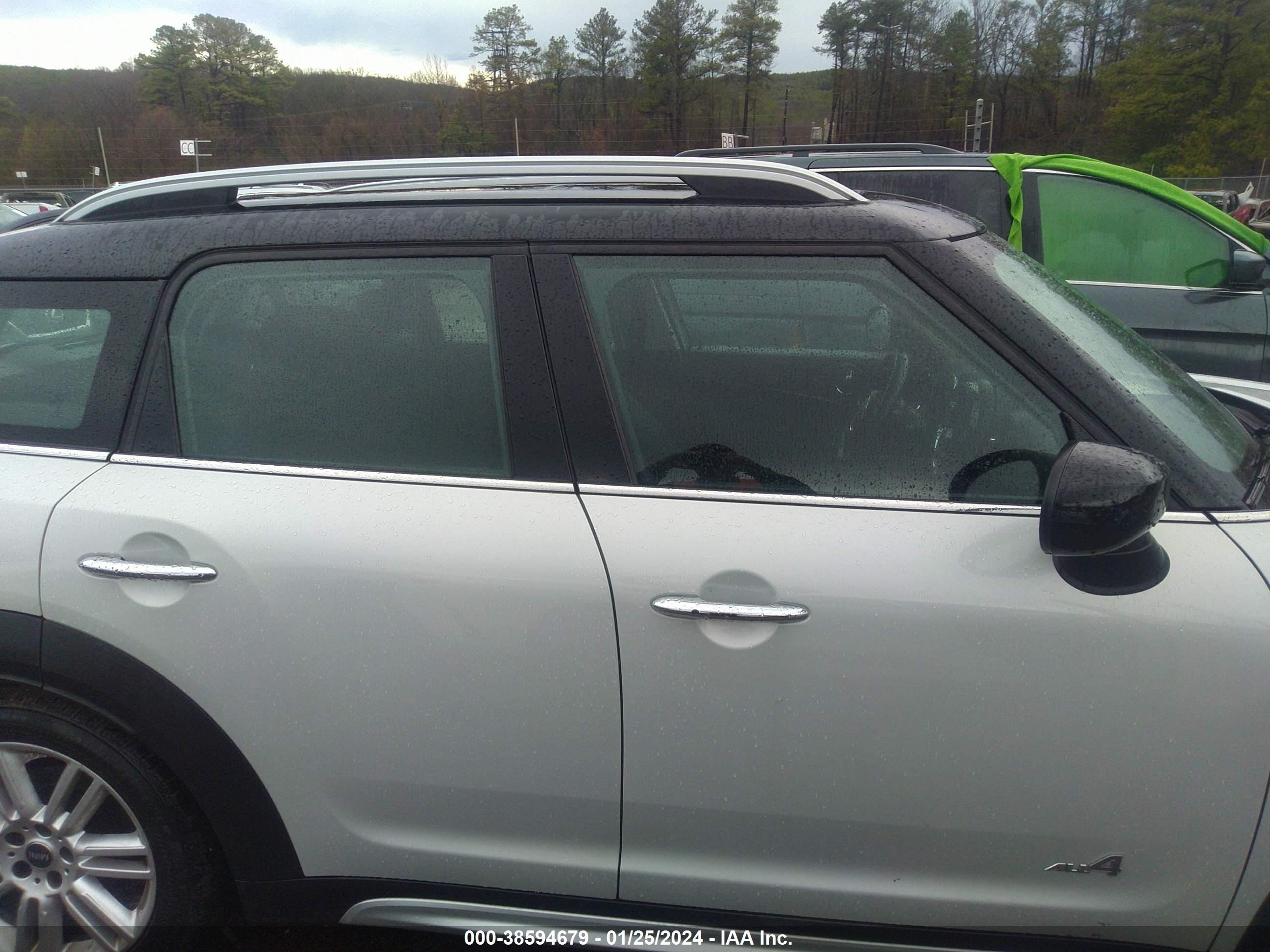 Photo 12 VIN: WMZ43BR06N3N57220 - MINI COUNTRYMAN 