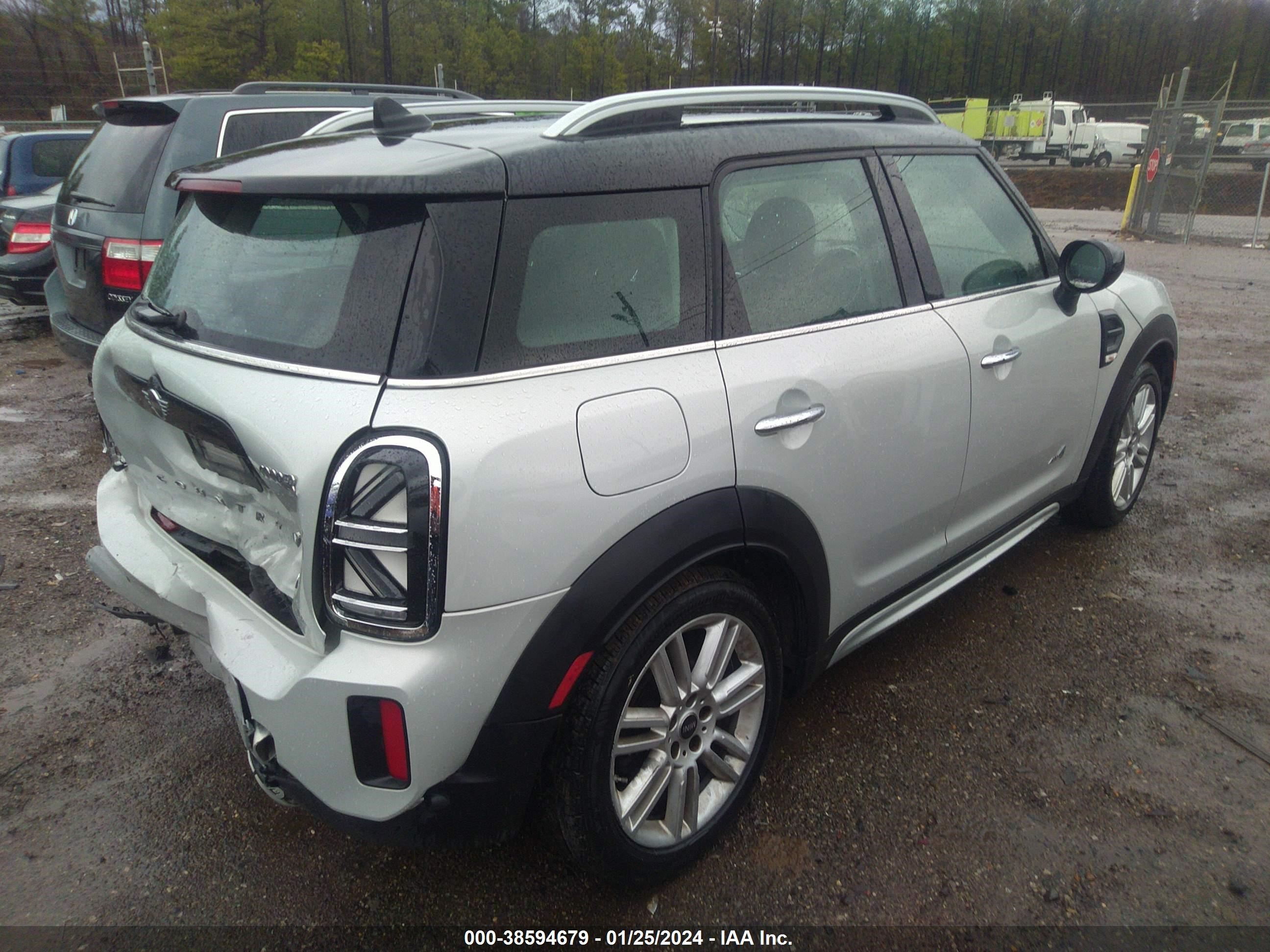 Photo 3 VIN: WMZ43BR06N3N57220 - MINI COUNTRYMAN 