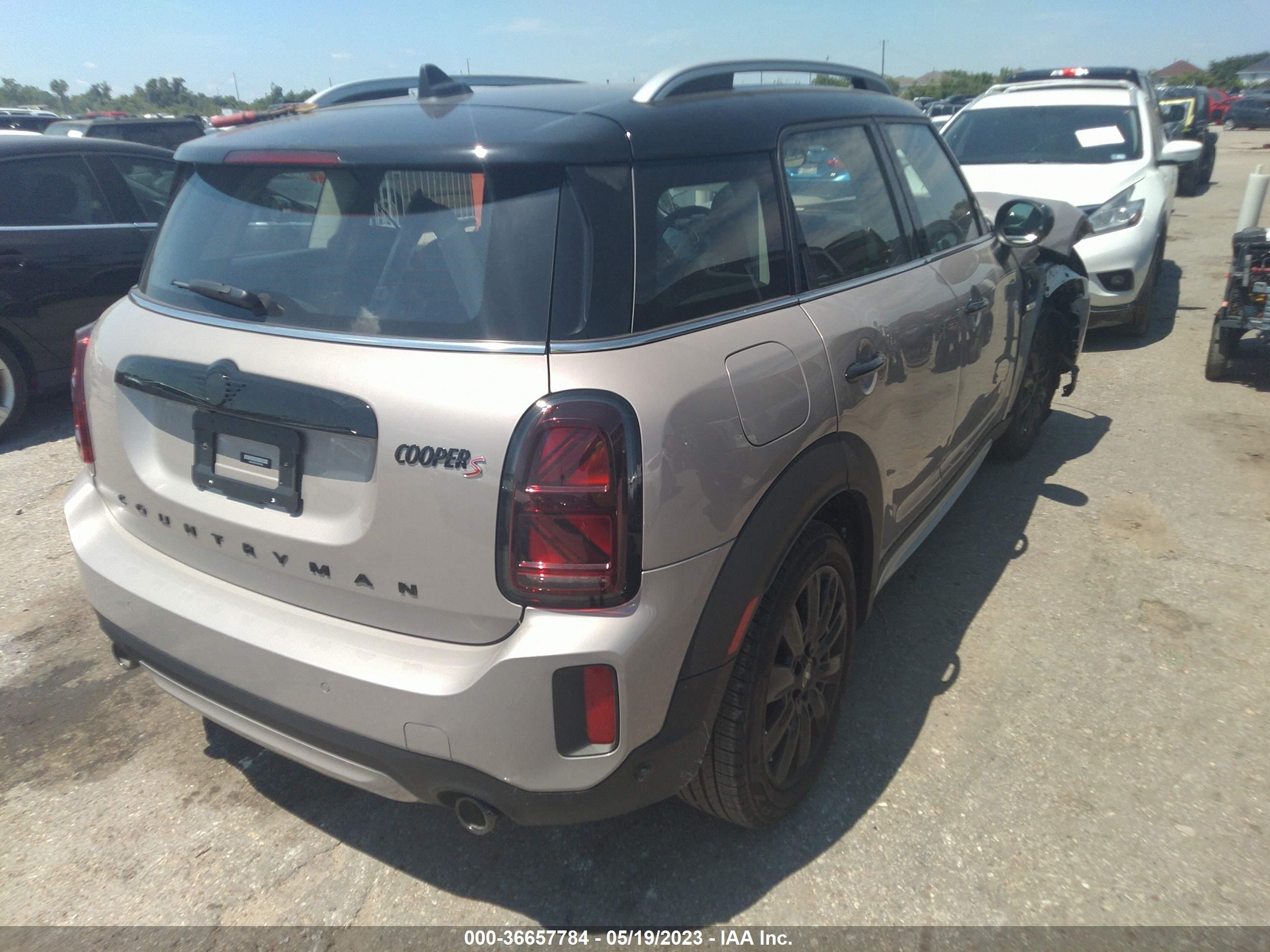 Photo 3 VIN: WMZ53BR00P3R25088 - MINI COUNTRYMAN 