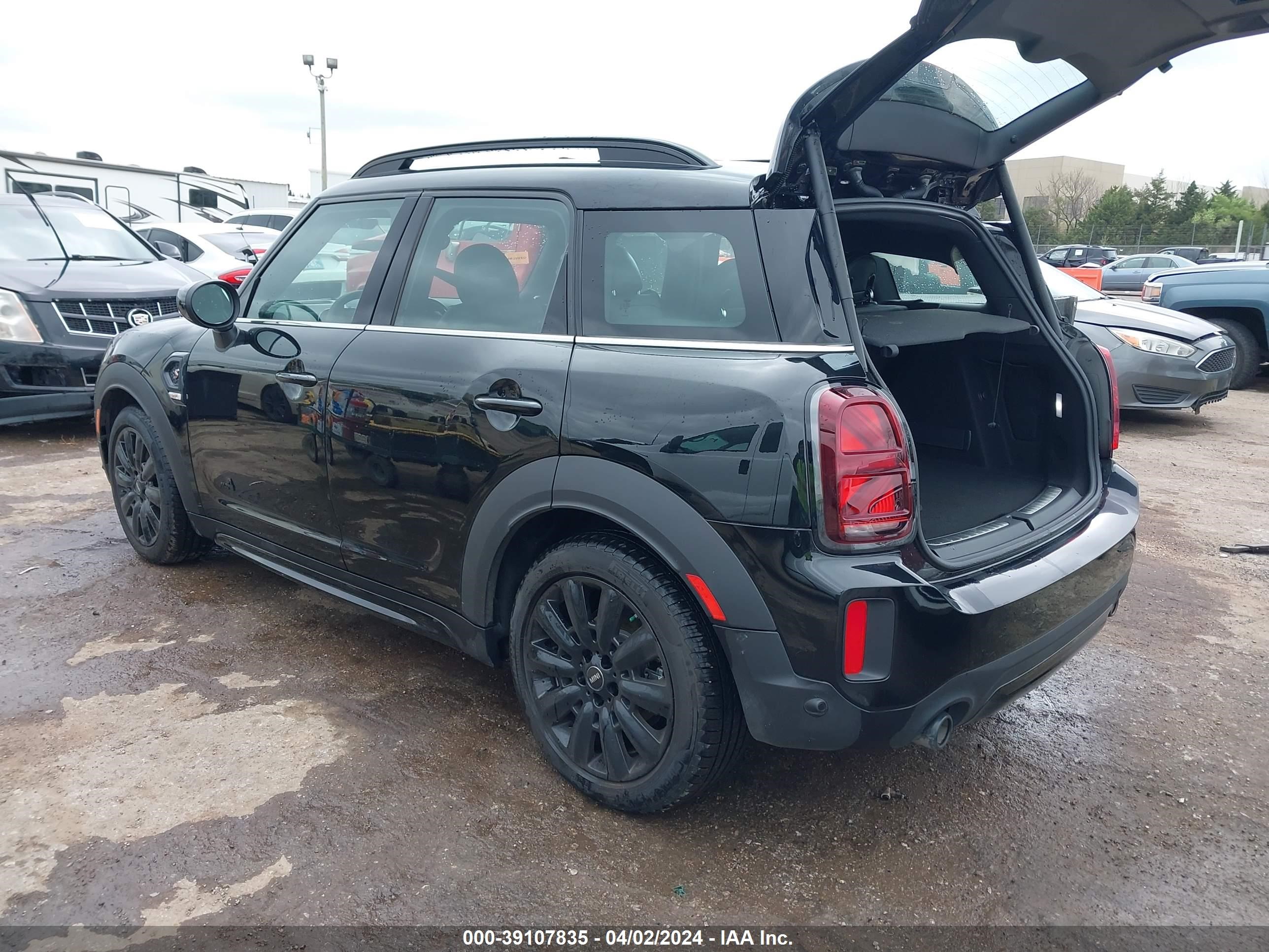 Photo 2 VIN: WMZ83BR04R3S03817 - MINI COUNTRYMAN 