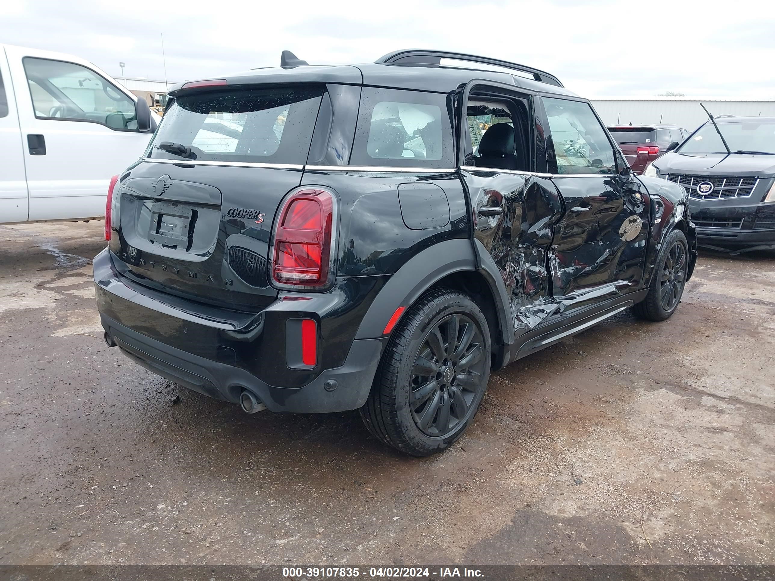 Photo 3 VIN: WMZ83BR04R3S03817 - MINI COUNTRYMAN 