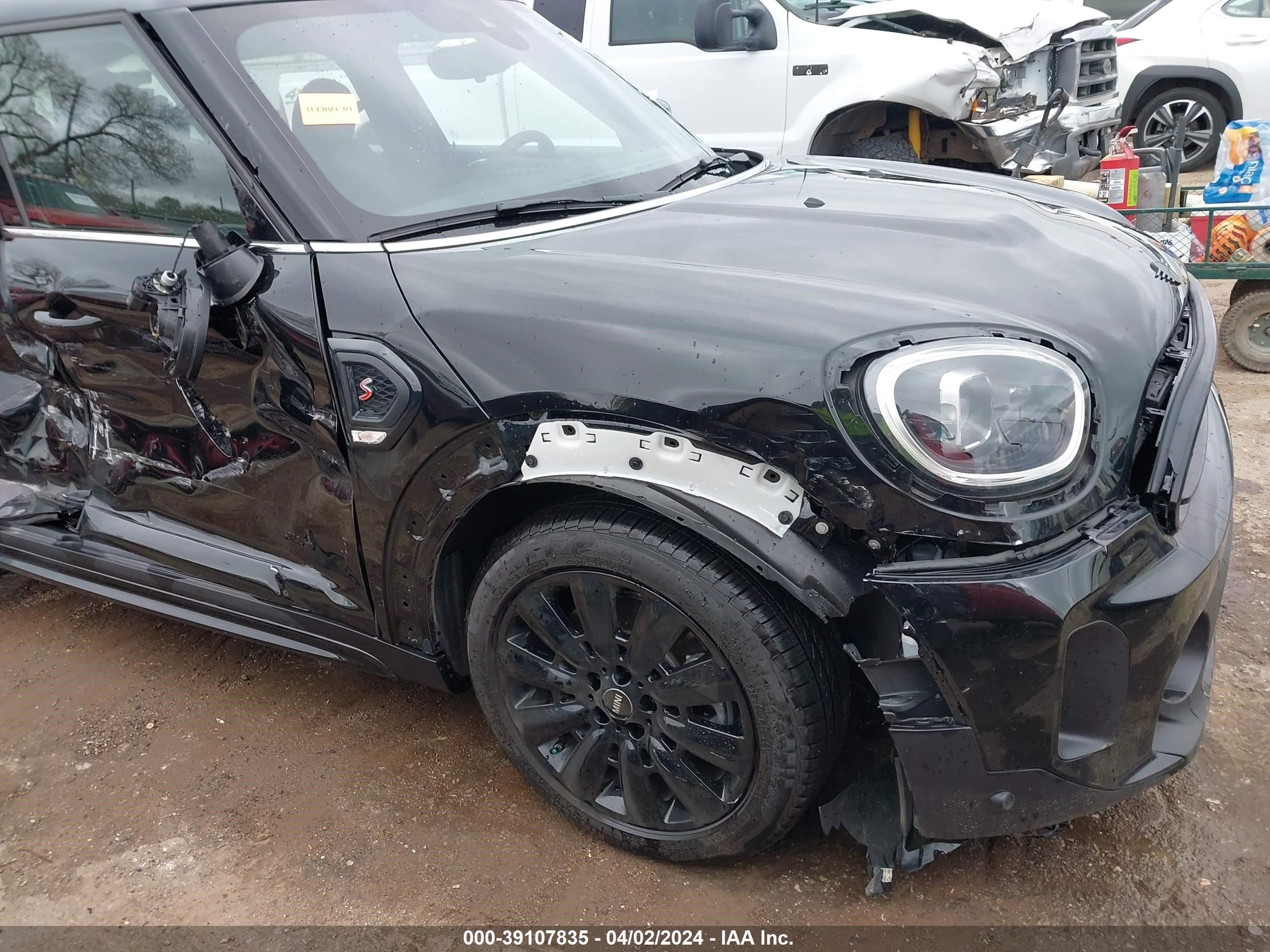 Photo 5 VIN: WMZ83BR04R3S03817 - MINI COUNTRYMAN 