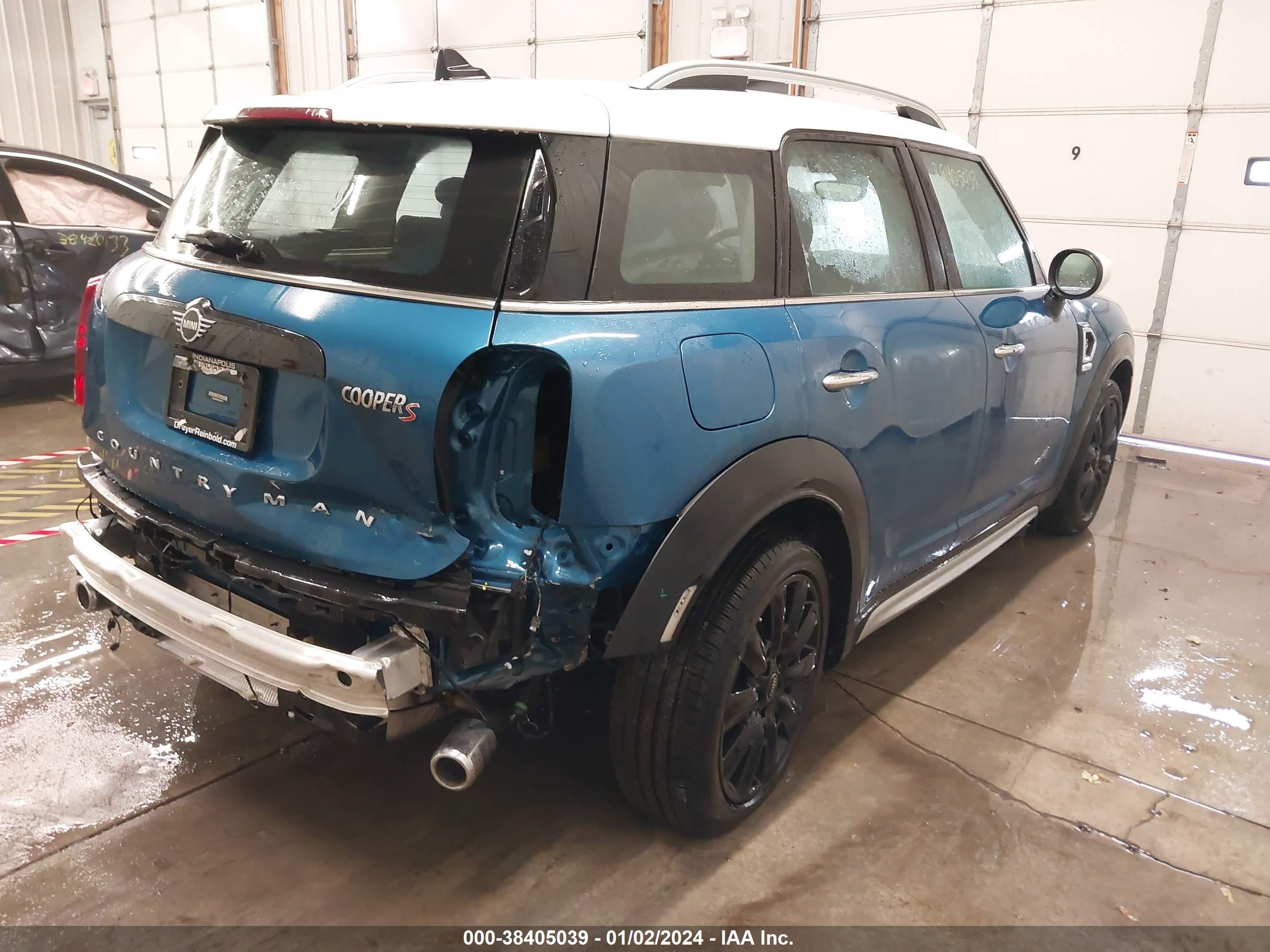 Photo 3 VIN: WMZ83BR06R3R69600 - MINI COUNTRYMAN 