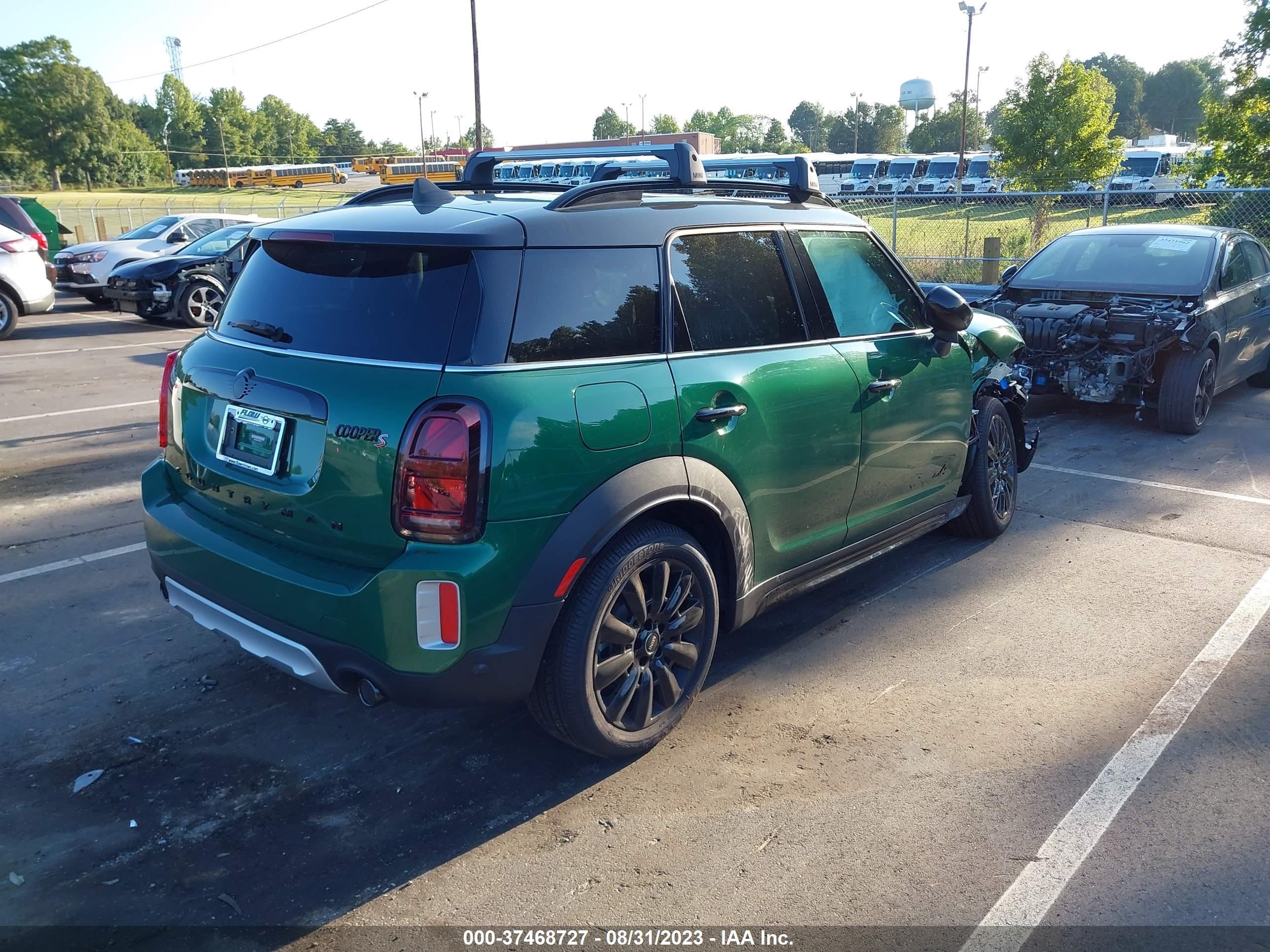 Photo 3 VIN: WMZ83BR07R3R42504 - MINI COUNTRYMAN 