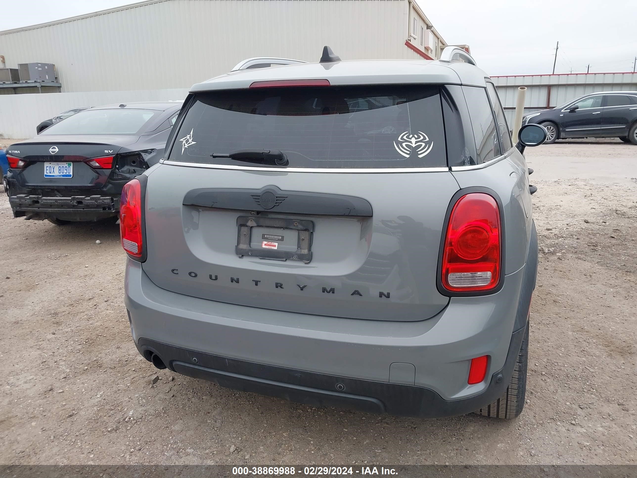 Photo 15 VIN: WMZYS7C59K3F44983 - MINI COUNTRYMAN 