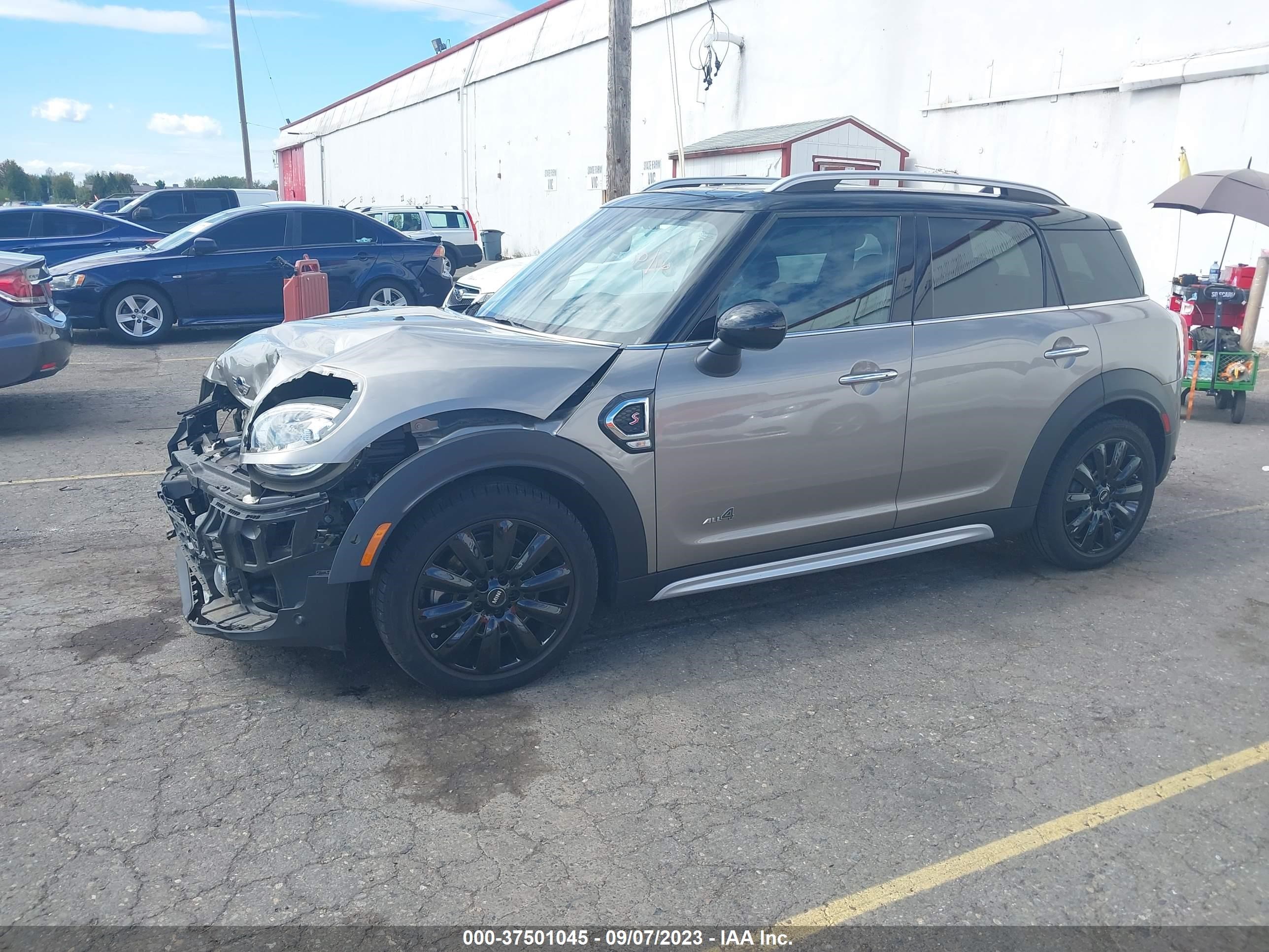 Photo 1 VIN: WMZYT5C35H3D79636 - MINI COUNTRYMAN 