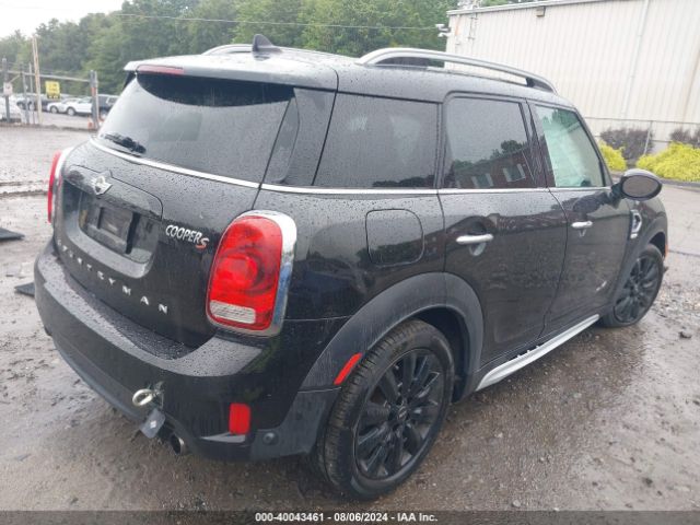 Photo 3 VIN: WMZYT5C3XJ3E62162 - MINI COUNTRYMAN 