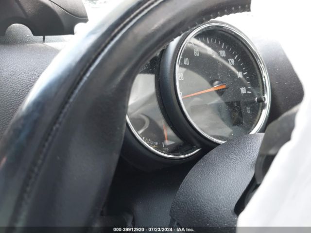 Photo 6 VIN: WMZYU7C46J3E56554 - MINI COUNTRYMAN 