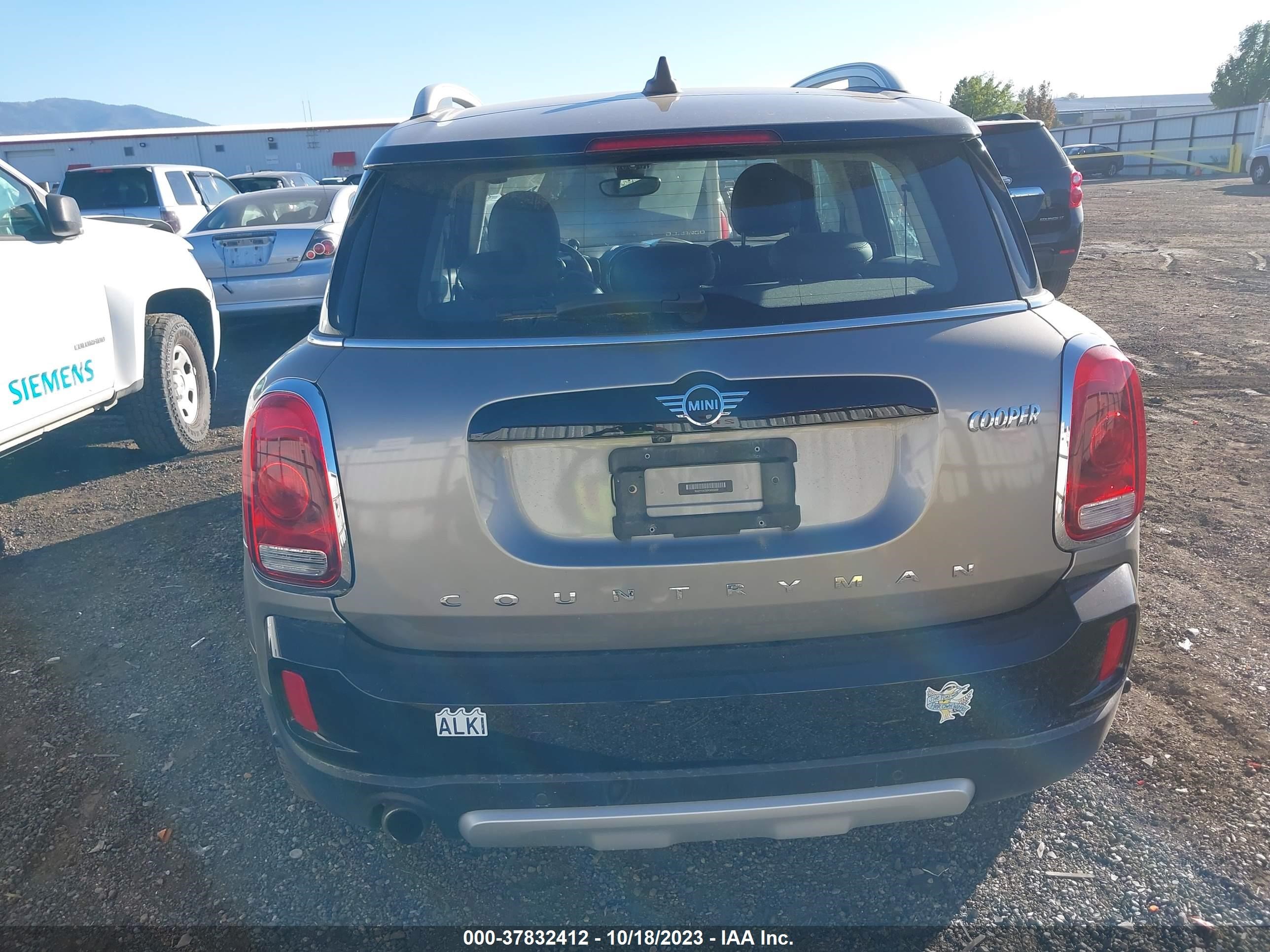 Photo 15 VIN: WMZYV5C50K3E05000 - MINI COUNTRYMAN 